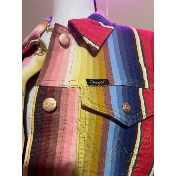 Wrangler x Lainey Wilson Rodeo Trucker Jacket - Picture 5 of 8